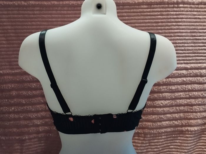 Ensemble sous vêtements noir petite fleur - photo numéro 8