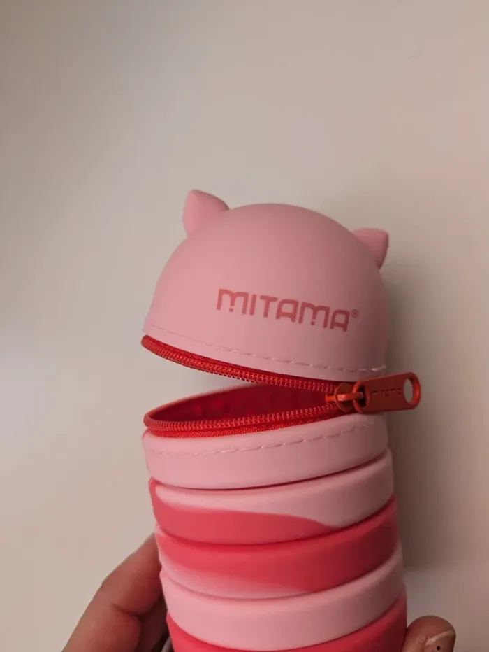 Trousse en silicone - photo numéro 4