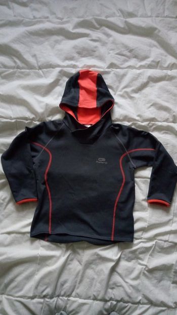 Sweat sportwear à capuche