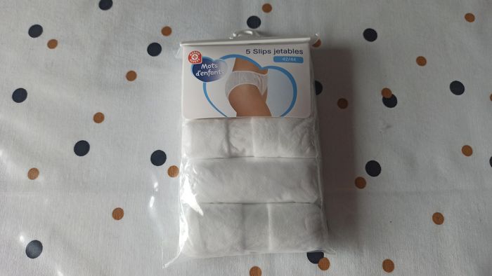 Paquets slips jetables 42/44