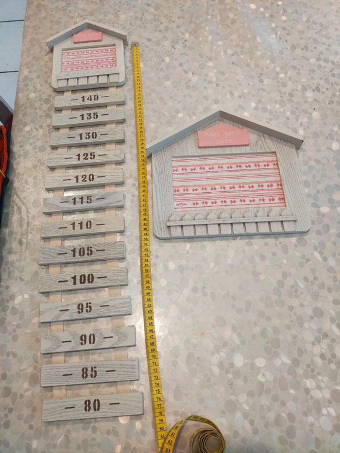 Toise en bois et cadres photos neuf - photo numéro 8