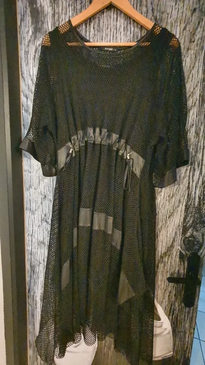 Robe filet - photo numéro 2