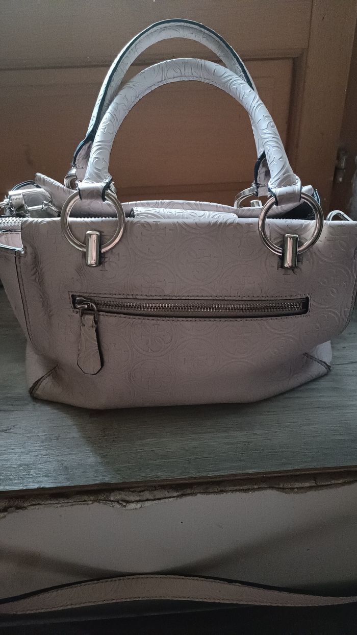Sac guess - photo numéro 2