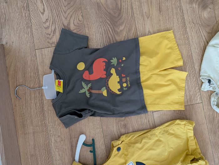 Lot de vêtements 18 mois bébé garçon - photo numéro 5