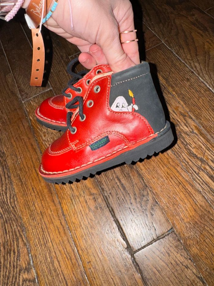 Chaussures en cuir babybotte  Taille 21 Jamais porté