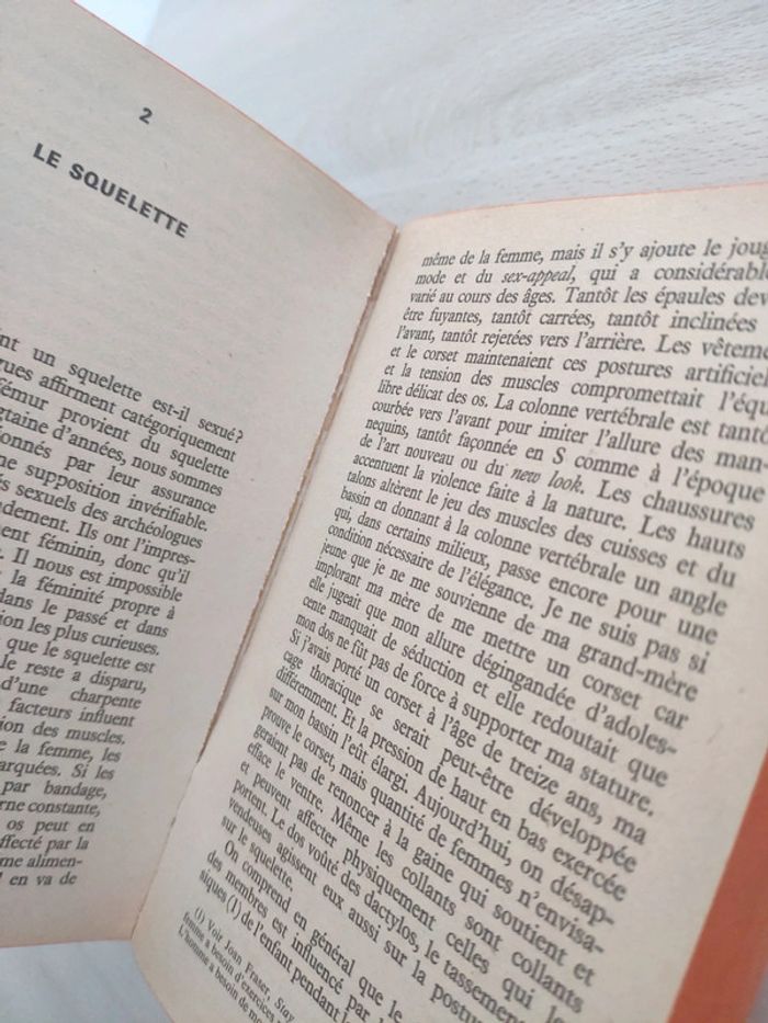 Livre poche document la femme Eunuque Germaine Greer conditions féminines - photo numéro 3
