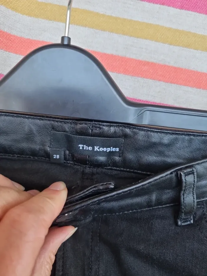 Jean noir Slim  the kooples taille 38 - photo numéro 6