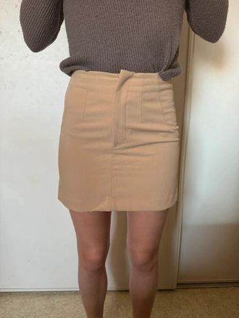 Jupe courte beige