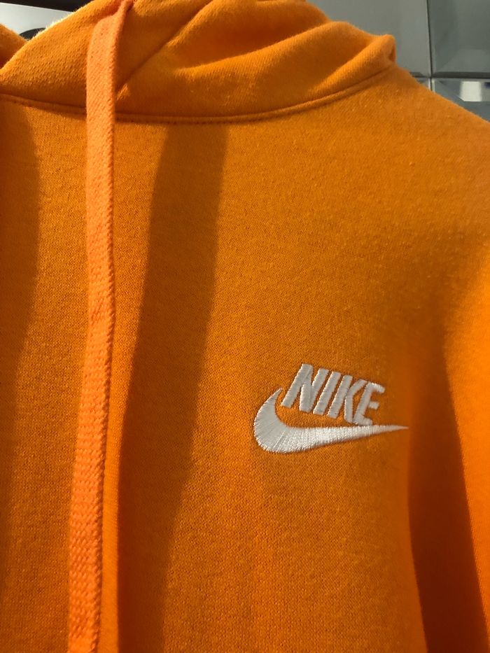 Pull Nike - photo numéro 2