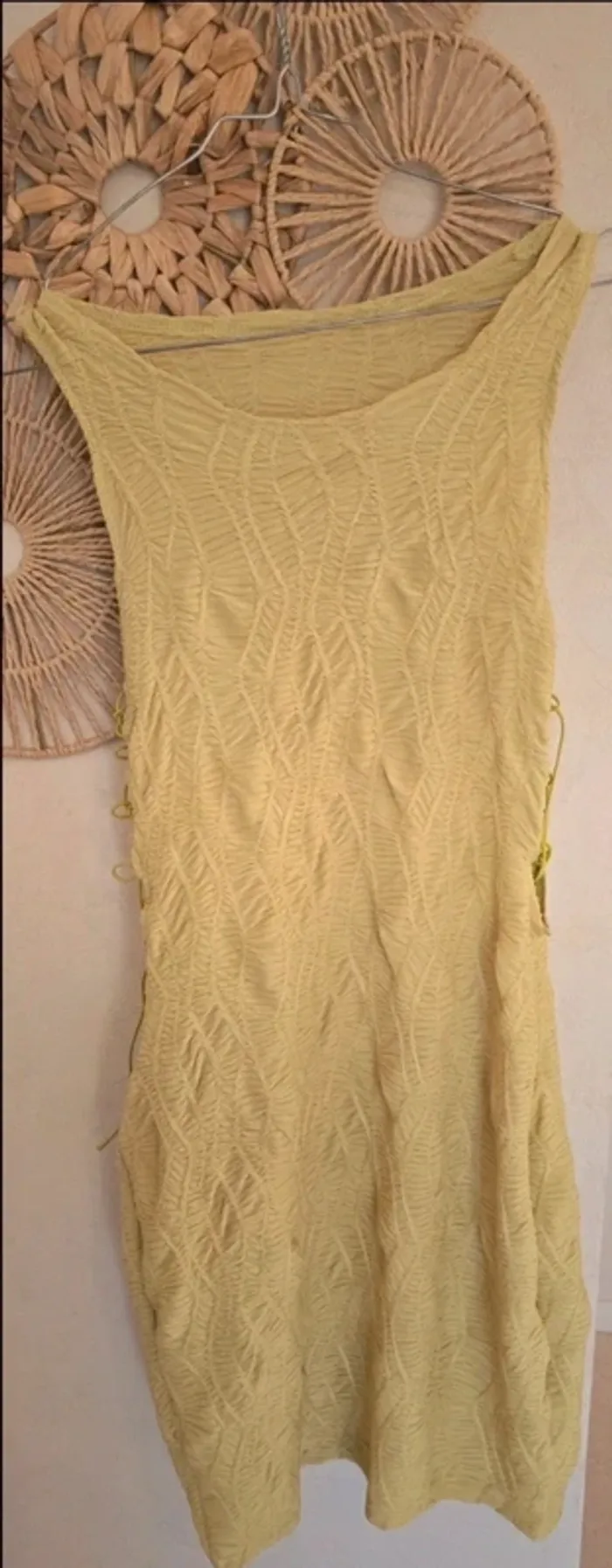 Robe vert acidulé - photo numéro 2