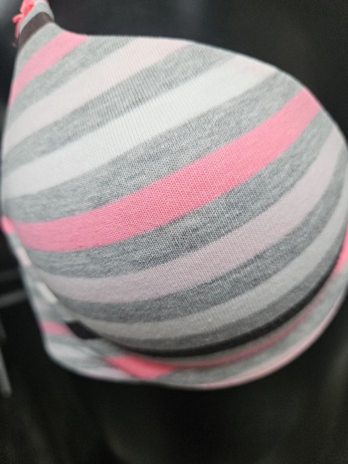 Victoria secret soutiens-gorge 34B - photo numéro 5