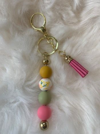 Porte-clés avec perles en silicone