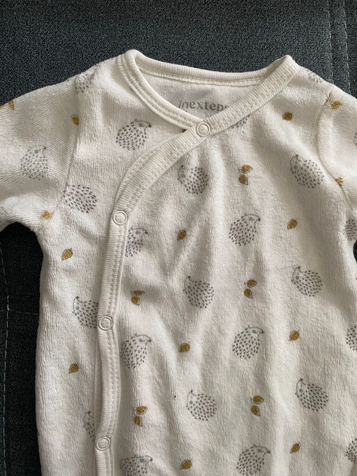 Pyjama 3 mois - photo numéro 3