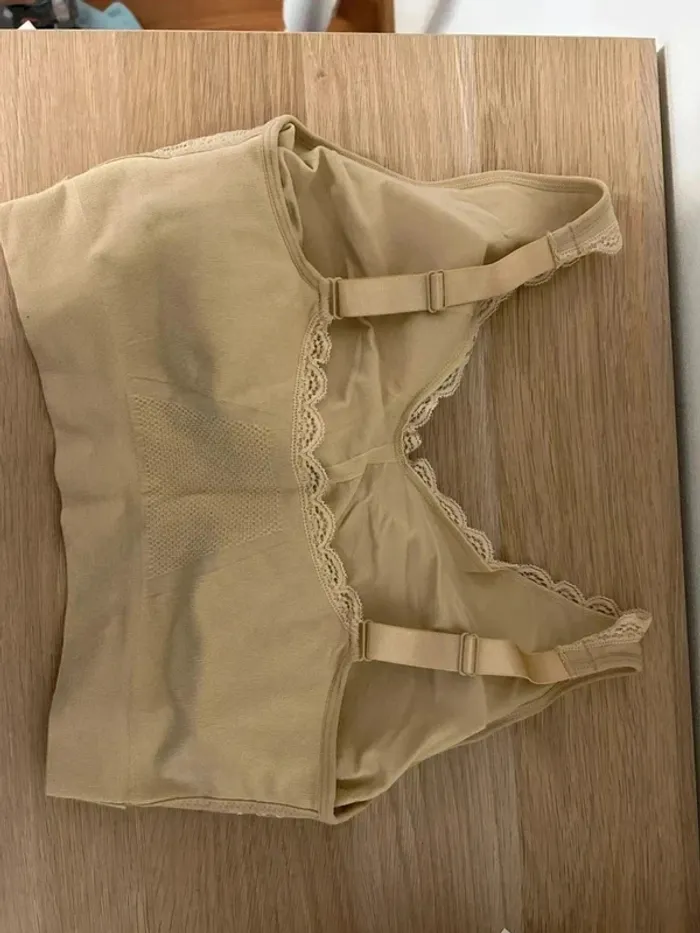 Brassière beige - photo numéro 2