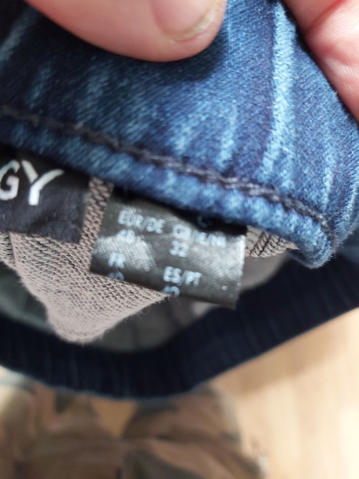 Jean très jolie taille 40 marque livergy - photo numéro 6