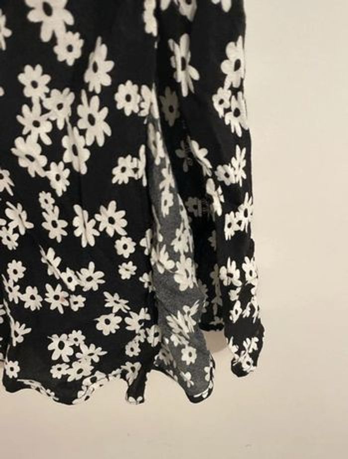 Sublime robe Bershka XS 🌹 - photo numéro 4