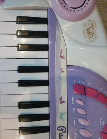 Piano violetta disney