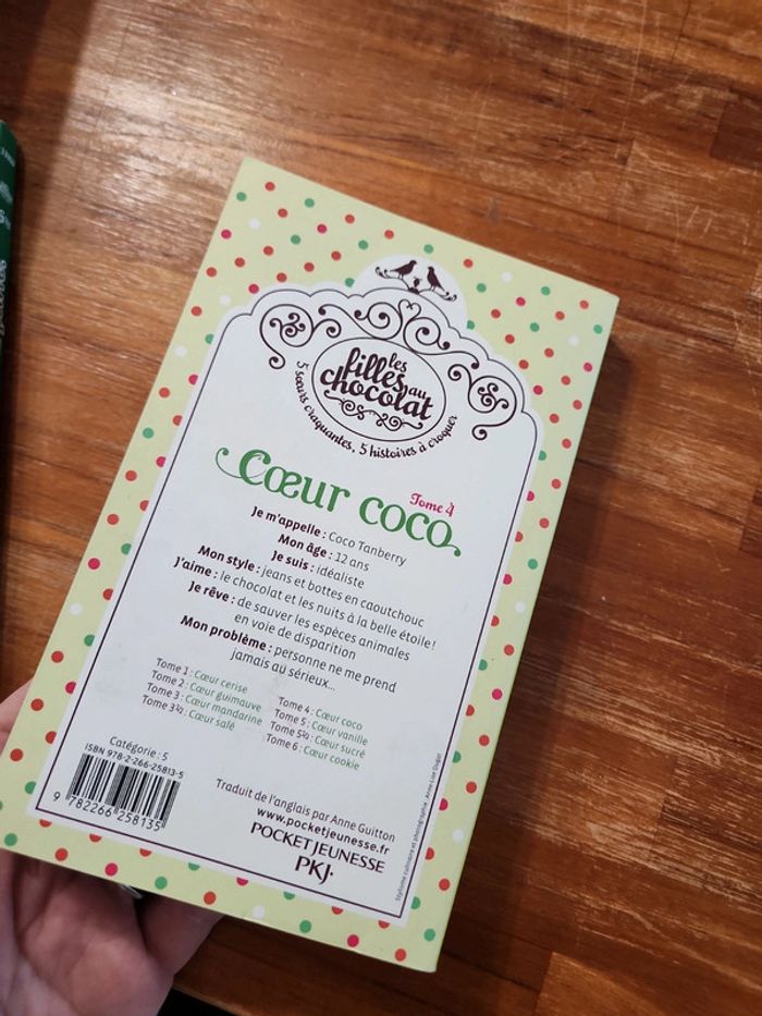 Lot de 2 livres : Les filles au chocolat - photo numéro 8