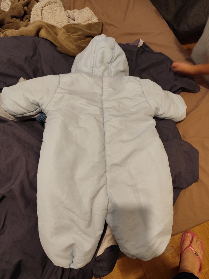 Vends combinaison hiver bébé - photo numéro 4
