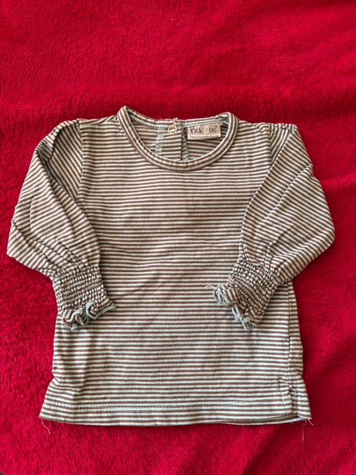 haut à rayures