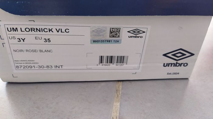 Baskets Umbro fille en 35 - photo numéro 7