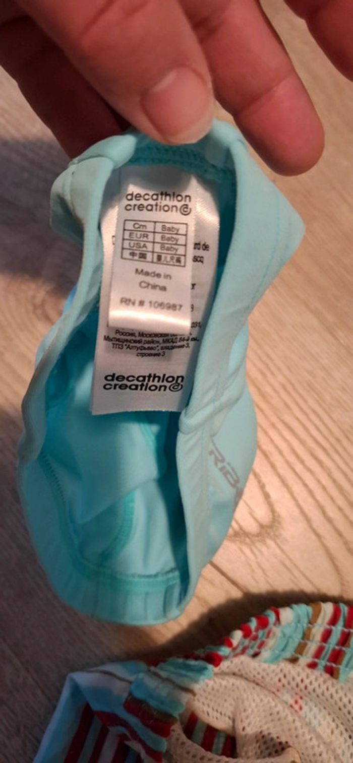 Lot maillot et bonnet de bain 12mois TBE - photo numéro 4