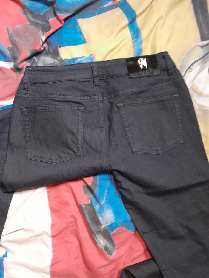 Pantalon guess - photo numéro 6