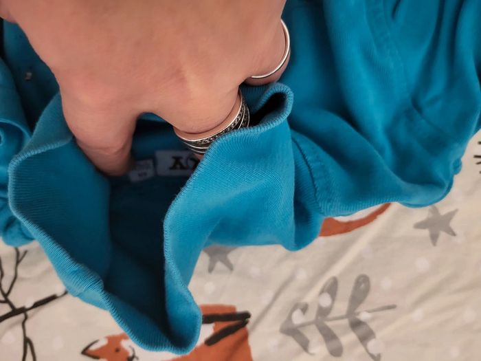 T shirt sous pull col roulé 4 ans - photo numéro 2