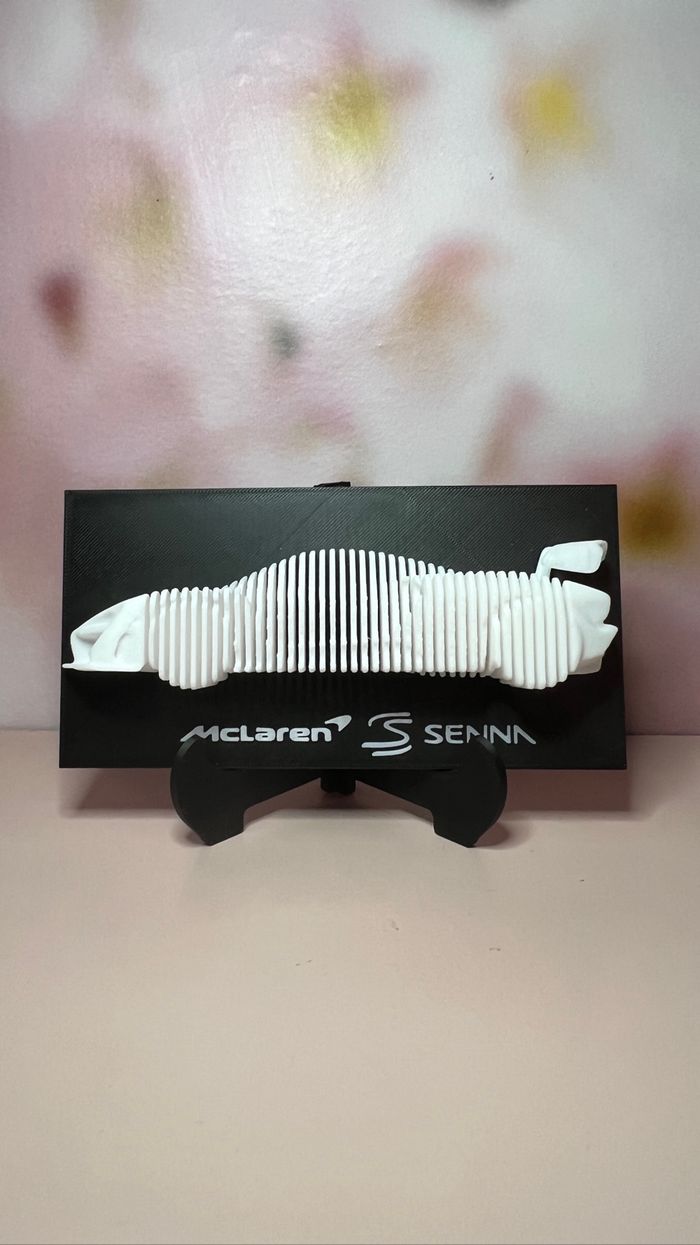 Sculpture en couches McLaren senna