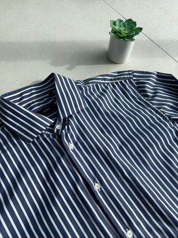 Chemise BOSS Slim Fit à rayures Taille 44  👔