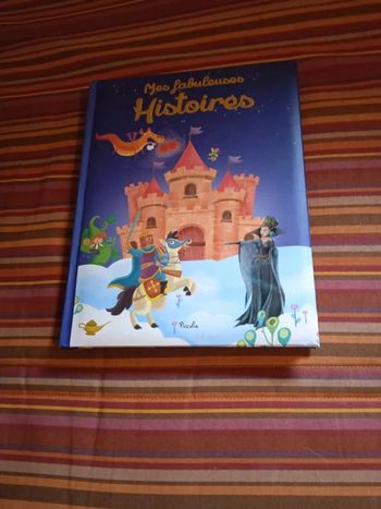 Livres de plusieurs histoires