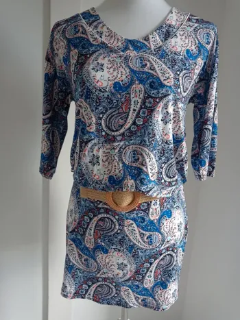 Robe bleue manches trois quart imprimé fantaisie T.M Quinze heures trente Paris