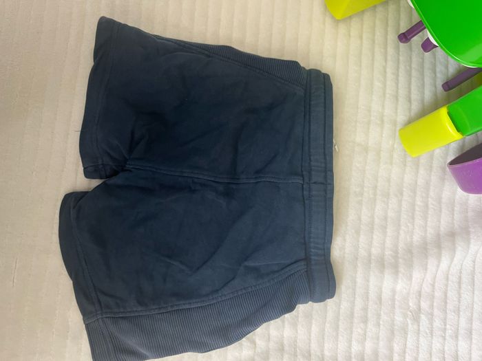 Short Enfant Kiabi - 4 ans - photo numéro 5