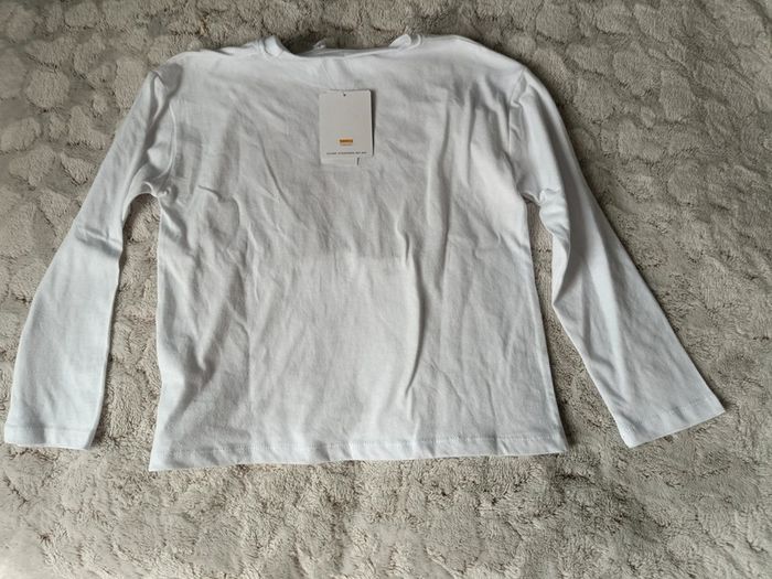Tee-shirt manches longues Sakura 8ans neuf - photo numéro 3