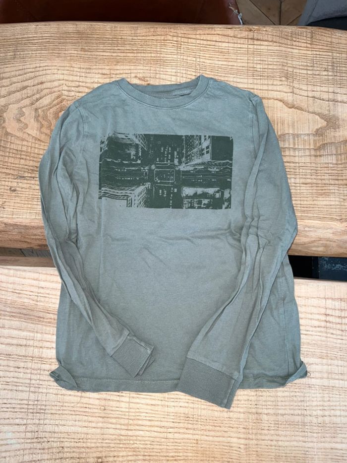 T-shirt kiabi kaki garçon manches longues 10 ans