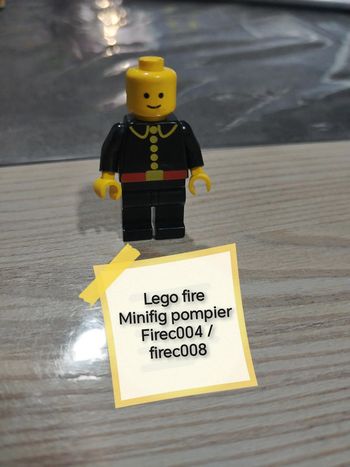 Lego fire minifig pompier