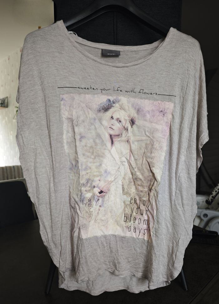 T shirt