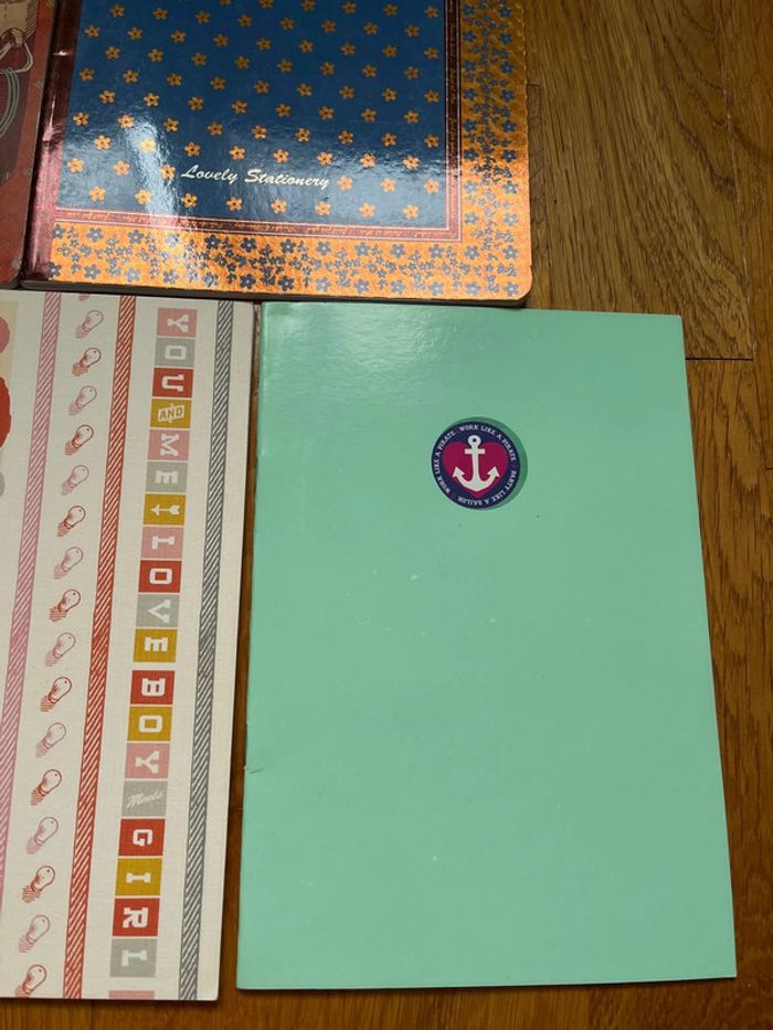 5 carnets - photo numéro 4