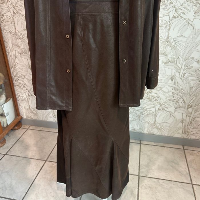 Ensemble marron effet cuir - photo numéro 3