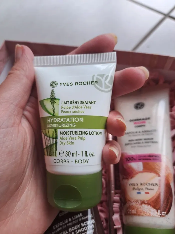 Boxe produits cosmétiques - photo numéro 5