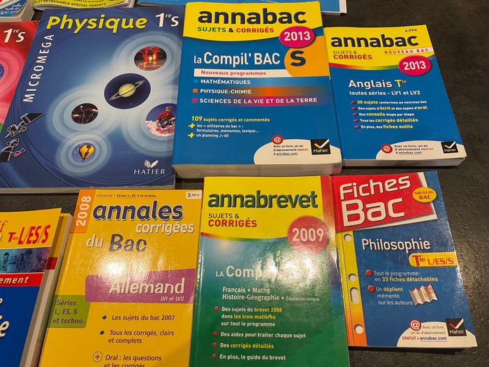 Lot de 17 annales (classe terminale) - photo numéro 3