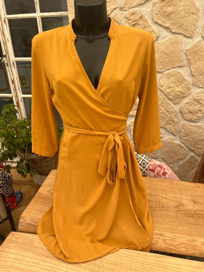 Robe femme cache cœur jaune moutarde taille S 36 38 M akoz de toi