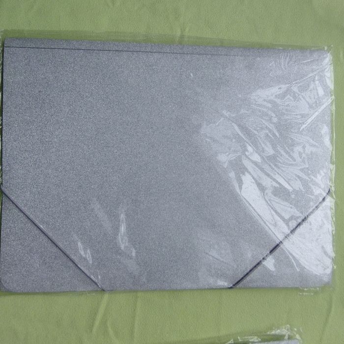 Pochettes avec élastique 3 rabats A4 Neuf - photo numéro 2