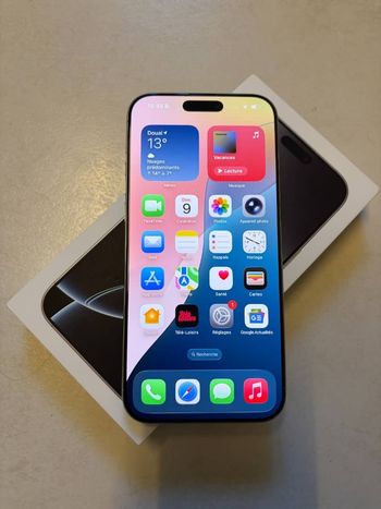 I P h o n e 16 pro max