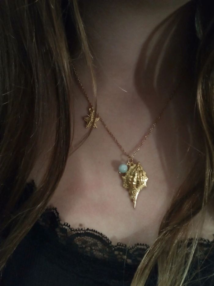 Collier coquillage et pierre de larimar naturelle