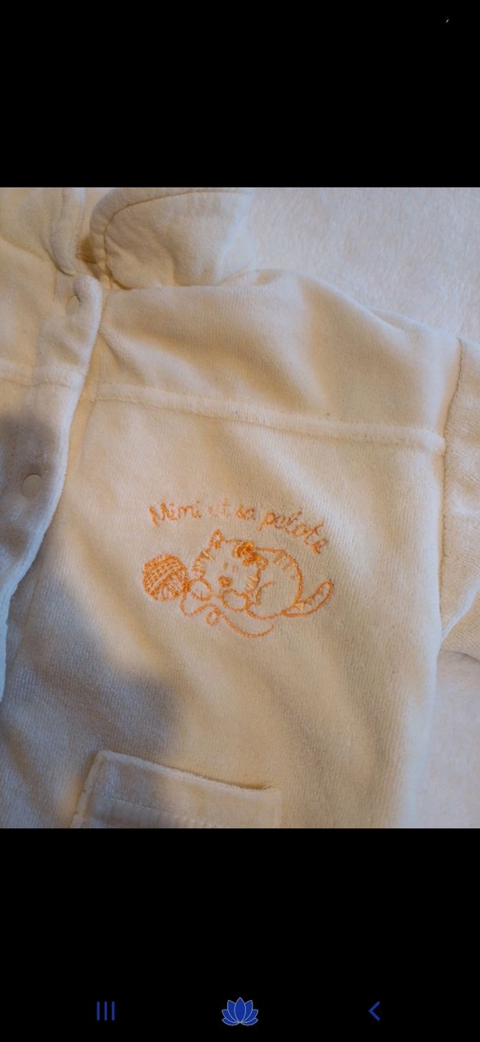 Veste bébé taille 6 mois - photo numéro 2