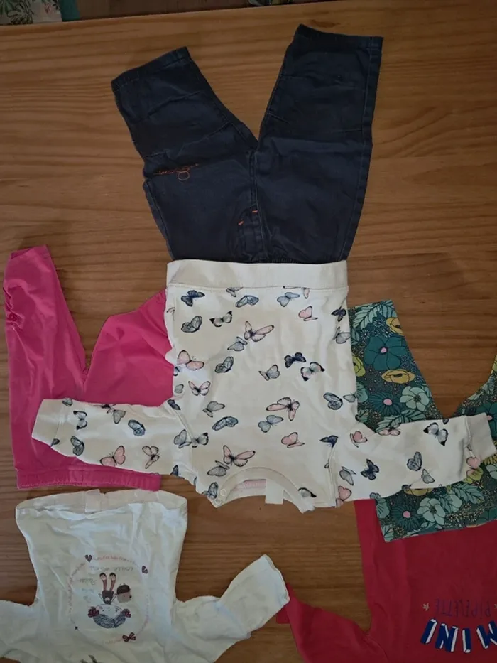 Lot de 3 ensembles en 6 mois - photo numéro 4
