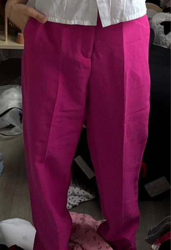 Bas rose foncé style costume