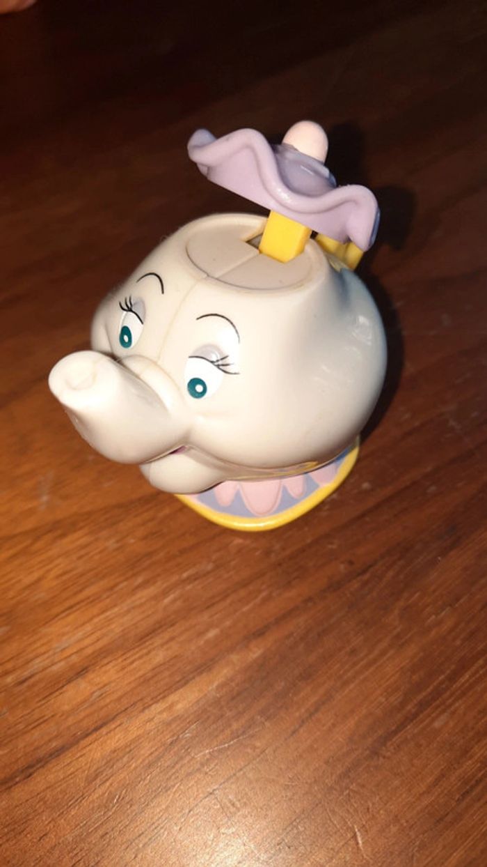 Madame  samovar disney mac donald 1992 - photo numéro 2