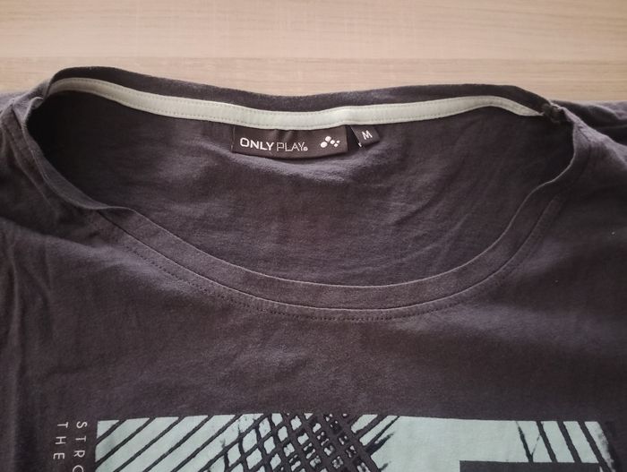 Tee-shirt femme - photo numéro 3